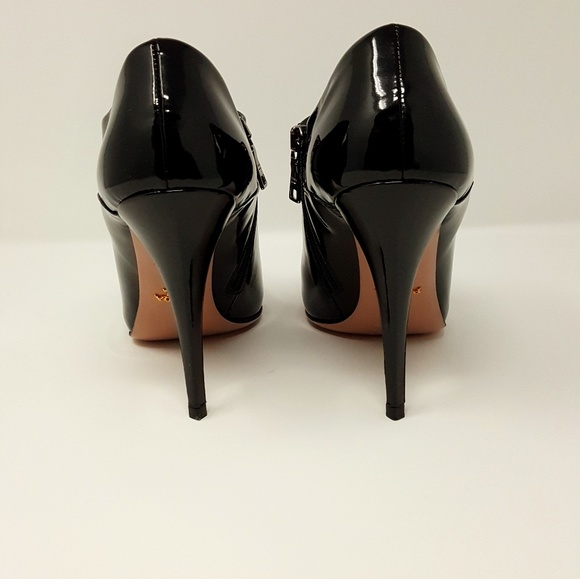 Prada bootie - Picture 4 of 7